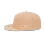 GORRA NEW ERA CAP NEW YORK YANKEES MLB TONAL SCRIPT 59FIFTY CERRADA BEIGE en STOCK