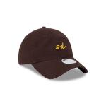 GORRA NEW ERA CAP SAN DIEGO PADRES MLB SCRIPT 9TWENTY STRAPBACK PARA MUJER en STOCK