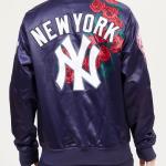 CHAMARRA YORK YANKEES ROSES SATIN JACKET MIDNIGHT NAVY en STOCK