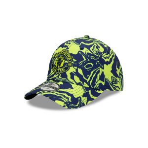 GORRA NEW ERA CAP MANCHESTER UNITED FC ALL OVER PRINT 9FORTY STRAPBACK AZUL en STOCK
