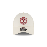 GORRA NEW ERA CAP MANCHESTER UNITED FC  9FORTY STRAPBACK BEIGE en STOCK