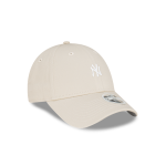 GORRA NEW ERA CAP NEW YORK YANKEES MLB MICRO STONE 9FORTY STRAPBACK PARA MUJER en STOCK