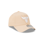 GORRA NEW ERA CAP CHICAGO BULLS NBA OATMILK 9FORTY AF SNAPBACK en STOCK