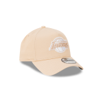 GORRA NEW ERA CAP LOS ANGELES LAKERS NBA OATMILK 9FORTY AF SNAPBACK en STOCK
