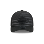 GORRA NEW ERA CAP LOS ANGELES LAKERS NBA FLAG 9FORTY M-CROWN AF SNAPBACK NEGRA en STOCK