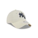 GORRA NEW ERA CAP NEW YORK YANKEES MLB WOMEN'S FLORAL 9TWENTY STRAPBACK PARA MUJER en STOCK