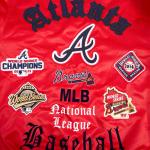 CHAMARRA ANTA BRAVES OLD ENGLISH RIB SATIN JACKET RED MIDNIGHT NAVY RED en STOCK