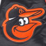 CHAMARRA BALTIMORE ORIOLES SCRIPT TAIL MENS SATIN JACKET BLACK ORANGE en STOCK