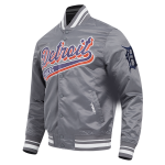 CHAMARRA DETROIT TIGERS SCRIPT TAIL MENS SATIN JACKET GRAY en STOCK